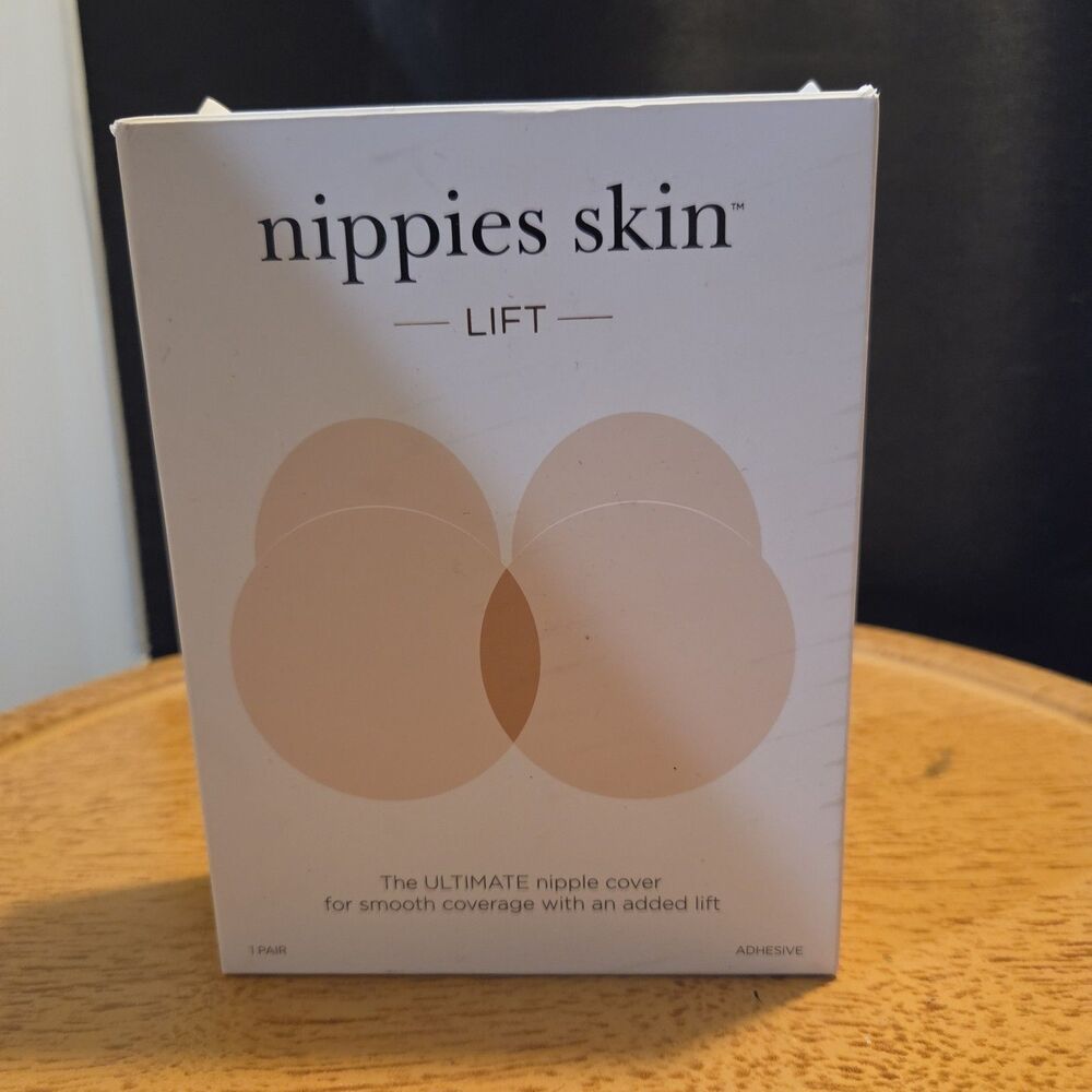 B-SIX Nippies Skin Lift Adhesive Nipple Covers D+ Cups Creme Reusable